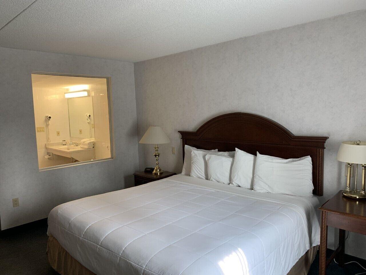 Rodeway Inn Fallsview Niagara Bagian luar foto